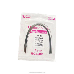 Yamei Orthodontisch Materiaal <span class=keywords><strong>Archwire</strong></span> Natuurlijke Eivormige Vierkante Standaard <span class=keywords><strong>Niti</strong></span> Thermisch Geactiveerde <span class=keywords><strong>Archwire</strong></span> Rond <span class=keywords><strong>Archwire</strong></span> - Product Image 1