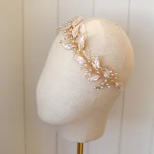 Bijoux de mariée design classique, belle fleur, bandeau de cheveux perlés fait à la main, coiffure de mariage, r38088