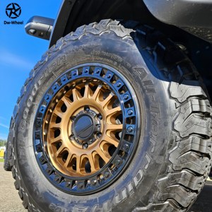 Jantes de camion DW Beadlock 17 18 20 pouces 6x135 en alliage forgé bronze <span class=keywords><strong>mat</strong></span> avec anneau <span class=keywords><strong>noir</strong></span> pour Ford Bronco Raptor, aspect Beadlock tout-terrain - Product Image 1