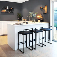 Tabouret de bar moderne en fer, couleur personnalisée, style minimaliste, avec revêtement en velours et structure en fer, pour usage domestique, bar, salle à manger, hôtel et commercial.