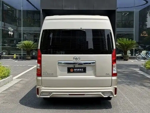 HIACE Van d'occasion à vendre, autocar personnalisé, double portes, boîte automatique, sièges en cuir, R15 Diesel, conduite à gauche, pour les déplacements en ville, 2022 Euro VI - Product Image 2