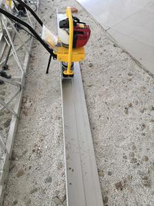 VS-25 essence carburant niveau béton route vibrant règle outils <span class=keywords><strong>taureau</strong></span> flotteur béton vibrateur règle machine - Product Image 3