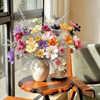 Bunga Gerbera Daisy Buatan Sentuhan Sutra Seperti Asli untuk Dekorasi Pernikahan, Boho, dan Hiasan Tengah Meja Rumah