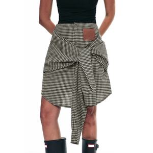 Camisa Desestructurada a Cuadros Clásica Blanca y Negra de Moda al por Mayor, Vestido Falda a Cuadros de Diseño Irregular de Dos Usos para Mujer - Product Image 2