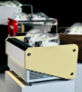 Machine à glaces et gelato tout-en-un, double saveur, créativité illimitée, machine à gelato de table MILES GALAXY V2 MILANO - Product Image 6