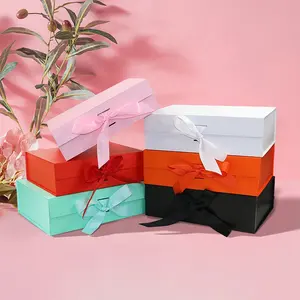 Luxury Premium Black Logo pieghevole magnetico riciclabile rigido cartone imballaggio di carta scatola di abbigliamento Flip Top scatole regalo
