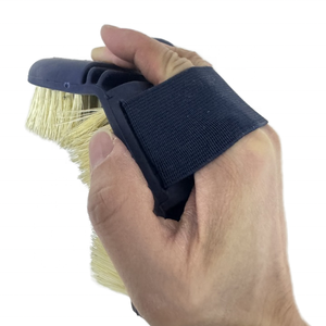 Venta al por mayor de fábrica, cepillo de fibra de Sisal de cerdas naturales, gran oferta, cepillo de fregado de caballos Flexible para cuidado intensivo de caballos - Product Image 2