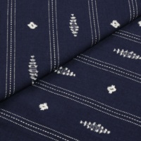 Fabricant de textiles Design classique 50% coton 50% fil de rayonne écologique teint tissé à rayures fleurs coupées pour chemises femmes