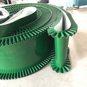 حزام ناقل من البي في سي بدون درزات مناسب لنقل حبيبات الكتلة الحيوية مع جوانب وحواجز - Product Image 1