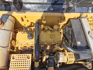 Excavadora Caterpillar 320 Usada, Económica, con Motor Diésel, Tipo Cat Crawler, en Venta - Product Image 3