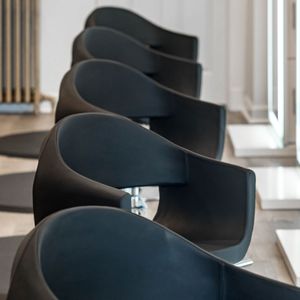 Poltrone da Salone Personalizzate e Confortevoli, Arredamento per <span class=keywords><strong>Parrucchieri</strong></span>, Sedie per Taglio Capelli - Product Image 6