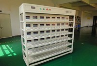 Équipement de test d'usure des batteries externes 192/384CH, conception multi-couches double face, personnalisable pour le test de burn-in des batteries mobiles