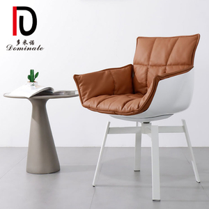 <span class=keywords><strong>Chaise</strong></span> moderne de meubles de maison de haute qualité rembourrée en similicuir avec cadre en acier noir Salle à manger Hôtel Restaurant - Product Image 6