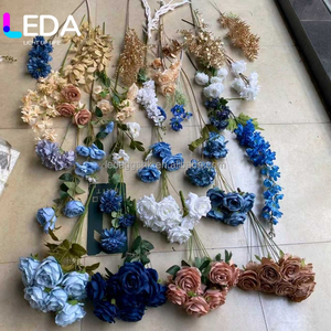 LEDA ชุดดอกไม้ประดับหรูหรา ลูกบอลดอกไม้ สีฟ้า ขาว ทอง ผสมผสานการจัดดอกไม้ งานแต่งงาน ดอกไม้ประดิษฐ์สำหรับตกแต่งงานแต่งงาน - Product Image 5