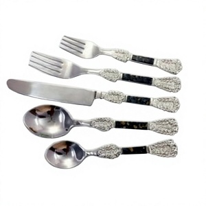 Designer Cutlery Hot Selling Stainless Steel with Unique Design Handle Direct to the Factory Wholesale Flatware 5 Pcs Set - Product Image 1