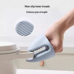 Pince de préhension isolante pour bols et plats, antidérapante, résistante à la chaleur, pour four/micro-ondes/friteuse à air, gant de cuisine anti-brûlure, logo personnalisé - Product Image 4