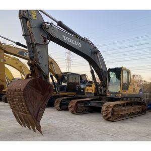 Pelle hydraulique sur chenilles d'occasion Volvo EC360 2022 36 tonnes 90% nouvelle condition Suède vente avec pompe et roulement - Product Image 2