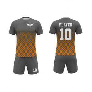 Ensembles d'uniformes de football 100 % polyester en gros, maillots d'entraînement verts pour équipes avec logo personnalisable sur le devant - Product Image 1