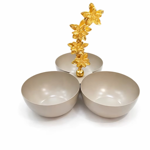Bol à noix 3 compartiments avec poignée étoile beige pour hôtel de luxe, bol de service antique à prix de gros - Product Image 1