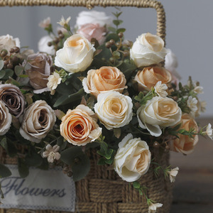 IJ012 hecho a mano 7 tenedor otoño Color Rose Bud pequeñas rosas hermoso ramo de flores artificiales para el hogar pastel boda realista - Product Image 6