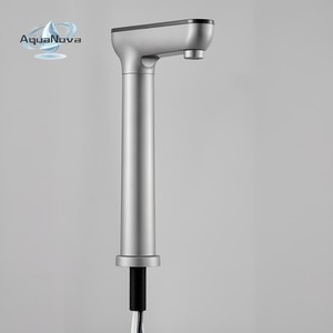 Rubinetto <span class=keywords><strong>Elettrico</strong></span> AuqaNova con Interruttore Caldo-Freddo, Riscaldamento Rapido Istantaneo, Erogatore d'Acqua Calda Istantaneo - Product Image 2