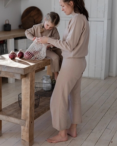 Conjunto de 2 piezas de Jersey <span class=keywords><strong>y</strong></span> <span class=keywords><strong>Sudadera</strong></span> de cuello alto para mujer, conjunto de ropa a juego para madre e hija, venta al por mayor - Product Image 3