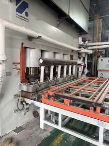 خشب رقائقي صديق للبيئة مقاس 1220×2440 ملم وسمك 18 ملم من خشب الحور/البتولا/الصنوبر/الخشب الصلب للاستخدام في غرف النوم والفنادق، متوفر بأحجام مخصصة - Product Image 2