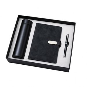 Ensemble Cadeau d'Affaires Personnalisable : Journal, Bouteille d'Eau de Luxe, Livre, Boîte Cadeau Vert Foncé avec Tasse Thermos Intelligente, Carnet et Stylo - Product Image 2