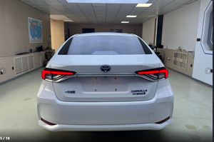 Toyota <span class=keywords><strong>Corolla</strong></span> <span class=keywords><strong>2021</strong></span> Híbrido 1.8L E-CVT Elite de Segunda Mano a Bajo <span class=keywords><strong>Precio</strong></span>, con Volante a la Izquierda, Eficiente en Consumo de Combustible, con Techo Solar - Product Image 5
