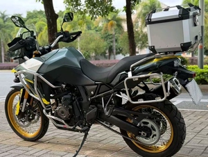 <span class=keywords><strong>Suzuki</strong></span> V-Strom 800DE <span class=keywords><strong>Pocket</strong></span> <span class=keywords><strong>Bike</strong></span> Adventure 776cc Moteur bicylindre 270cc avec levier de vitesses bidirectionnel pour utilisation sur route et hors route - Product Image 3