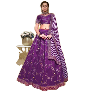 Ensemble Lehenga Choli semi-cousu en soie brodée violet doux pour femme, tenue de fiançailles élégante pour occasions spéciales - Product Image 1