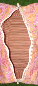 Bolso de lona acolchado de algodón hecho a mano en India, cómodo, para mujer, informal, de viaje, de fin de semana, con cremallera, para compras, de hombro - Product Image 5