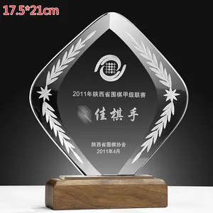 Gravura A Laser De Alta Qualidade Logotipo Personalizado Crystal Trophy Cup Diamante Tops Copo De Troféu De Cristal Para Lembranças De Casamento