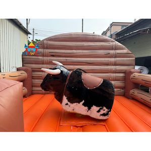 Jeu de taureau mécanique gonflable pour parcs, activités de team building et fêtes de jardin - Product Image 3