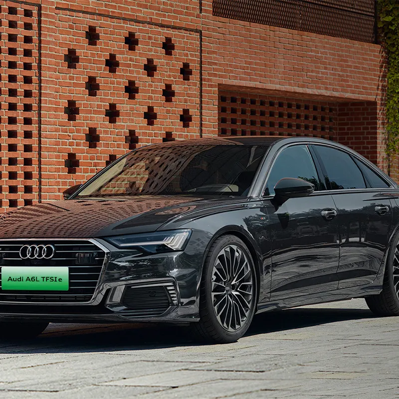 Audi A6L TFSI電気自動車2016