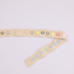 Boutons pression en plastique <span class=keywords><strong>T5</strong></span> T8 Boutons brillants sans couture 60 couleurs en stock 4 pièces Bouton pression en plastique pour vêtements <span class=keywords><strong>Couche</strong></span> bébé - Product Image 4