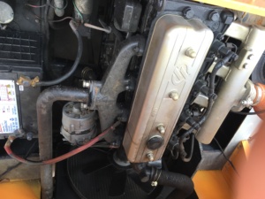 Used 5 Ton <b>Mini</b> TCM Forklift FD50 USA Diesel Engine 4WD Rough Terrain Three Stage Mast Solid Tires Manual Operation Side Shifter - Product Image 6