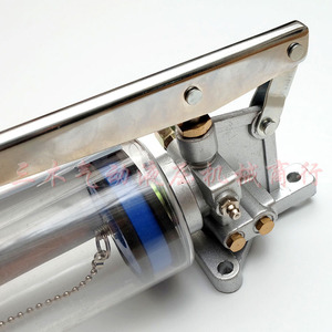 Pompe à graisse manuelle LSG 05 08, 500cc 800cc, en aluminium moulé, à manivelle, pour usage industriel - Product Image 3