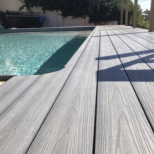 <span class=keywords><strong>Terrasse</strong></span> en <span class=keywords><strong>composite</strong></span> moderne 3D à grain de bois gaufré, imperméable, ignifuge, résistant aux UV et antidérapant, de haute qualité - Product Image 5