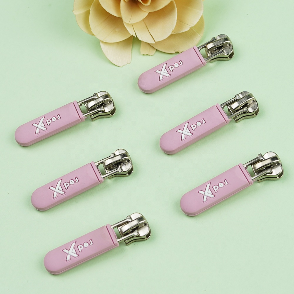 Прямые застежки-молнии