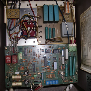 Controlador de Programação PLC Original Warehousestock, CARTÃO CONTROLADOR C98043-A1006-L2, Fornecedor de PLC - Product Image 1