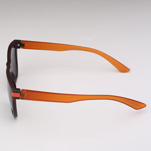 Nouvelle arrivée OEM Hommes Lunettes de soleil UV400 Protection Lentille Pantone Couleur Disponible - Product Image 3