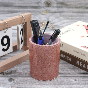 Porte-stylo en cuir PU pailleté, boîte <span class=keywords><strong>de</strong></span> rangement pour crayons scintillants, organiseur <span class=keywords><strong>de</strong></span> <span class=keywords><strong>bureau</strong></span> pour lunettes et marqueurs, <span class=keywords><strong>accessoire</strong></span> pour fournitures <span class=keywords><strong>de</strong></span> <span class=keywords><strong>bureau</strong></span> - Product Image 4