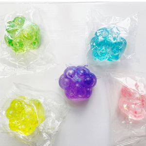 Jouets sensoriels anti-stress patte de chat en mochi malteux à presser, très populaires - Product Image 2