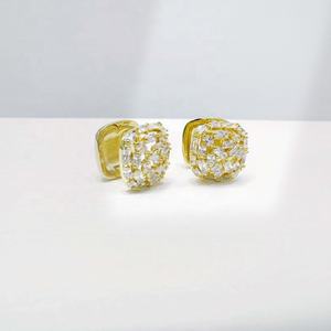 Precio de fábrica, plata 925, pendientes cuadrados únicos de plata de ley, elegantes, hipoalergénicos, geométricos, chapados en oro de 14k. - Product Image 1
