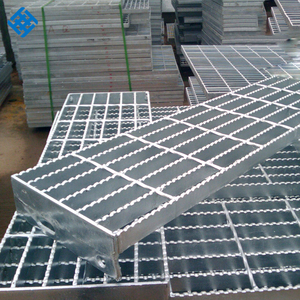 Grille en acier <span class=keywords><strong>composite</strong></span> galvanisée à chaud, grille de pont en acier au carbone - Grille de passerelle extérieure durable - Product Image 3