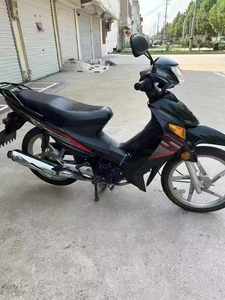 Moto d'<span class=keywords><strong>occasion</strong></span> 110cc Underbone : Confortable pour les trajets quotidiens et qualité robuste - Product Image 1