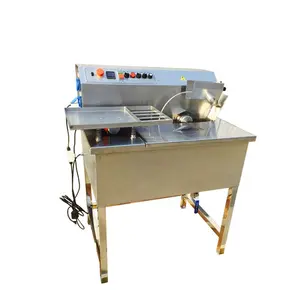 Factory Price Commercial High Efficiency Chocolate Cake Enrobing Machine Chocolate溶融Machine販売のため