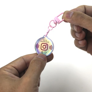 Llavero NFC Personalizado con Impresión Láser de 13.56Mhz, Resistente al Agua, con Resina Epoxi, Tarjeta de Acceso NFC con Resina Epoxi para Redes Sociales - Product Image 6