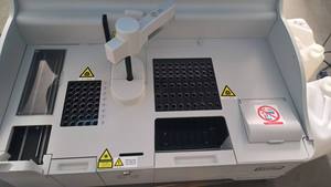 新産業Snibe蛍光免疫アナライザーMaglumi 800中古機器80% 新品 - Product Image 4